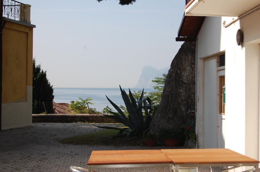Apartments Suster Torbole Sul Garda Zewnętrze zdjęcie